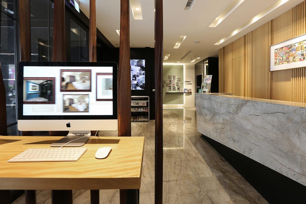 Miller Inn Taichung Bagian luar foto