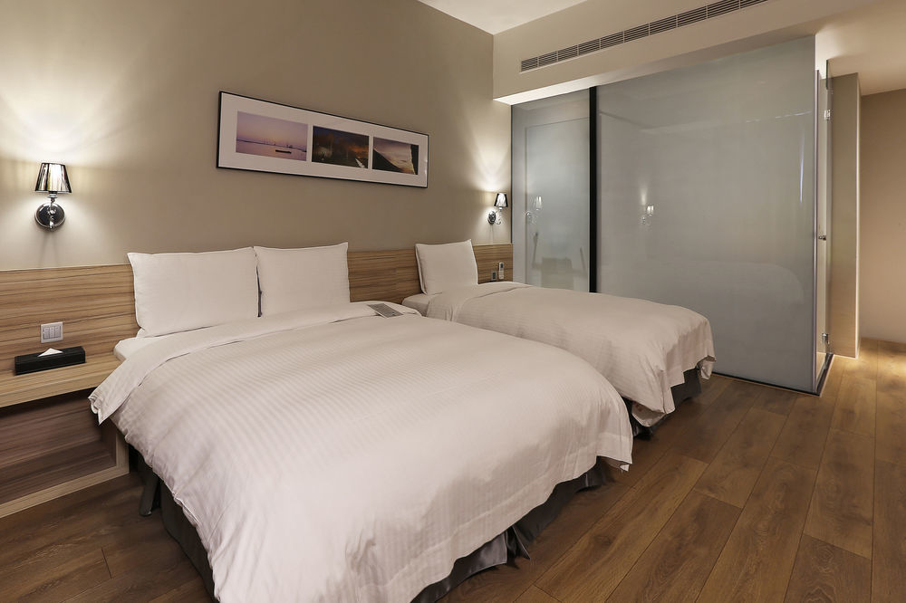 Miller Inn Taichung Bagian luar foto