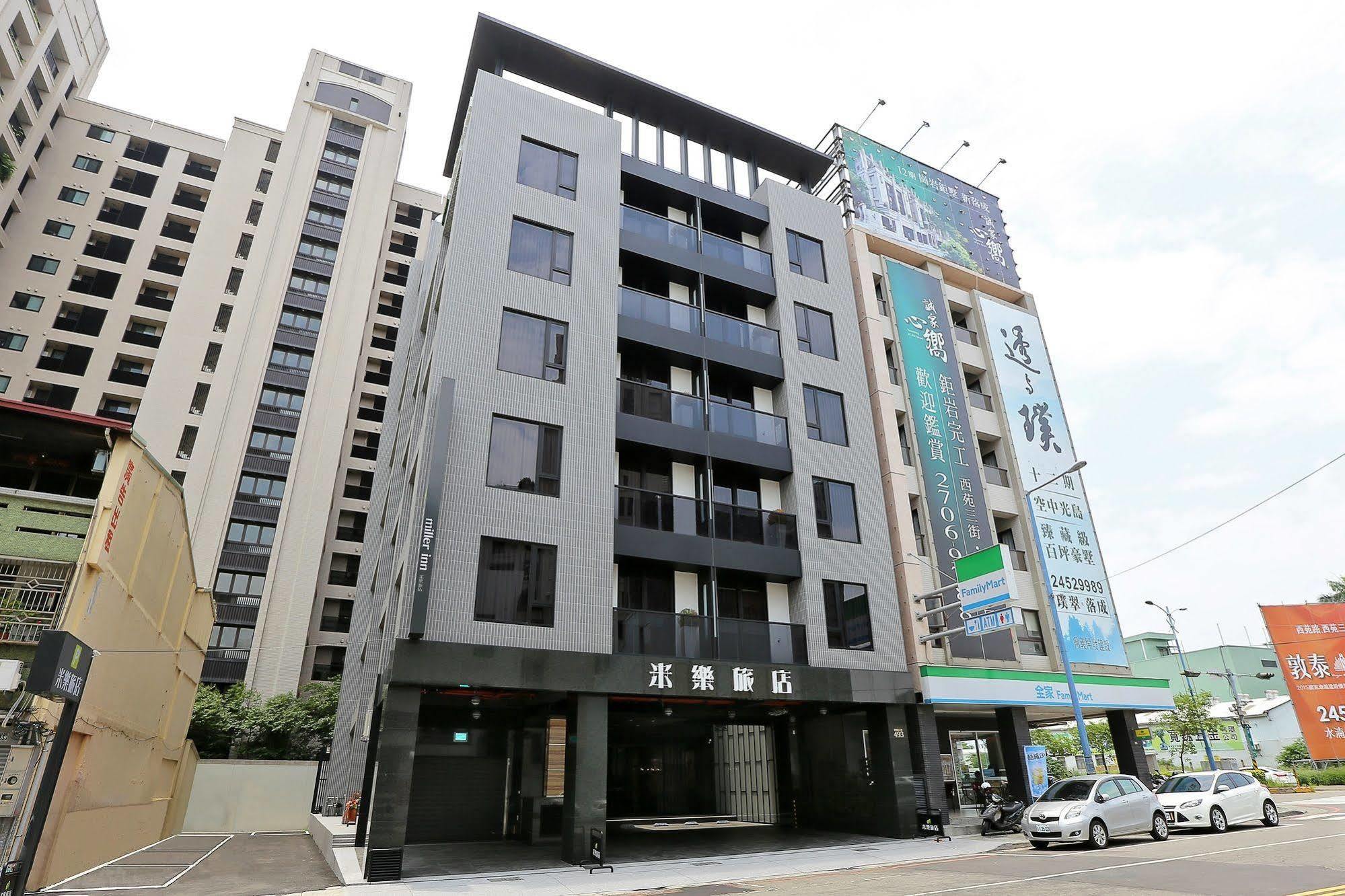 Miller Inn Taichung Bagian luar foto